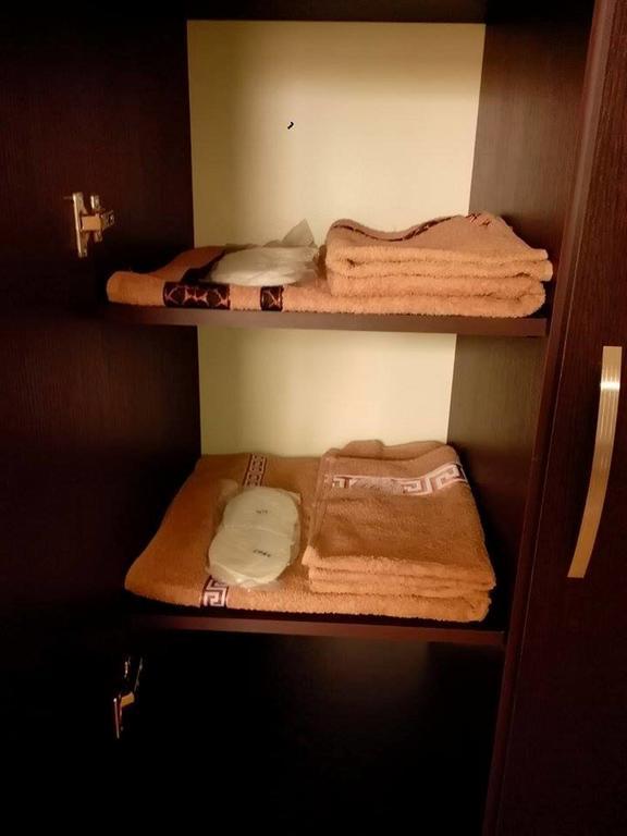 Red Stone Guest House Kazbegi Rom bilde