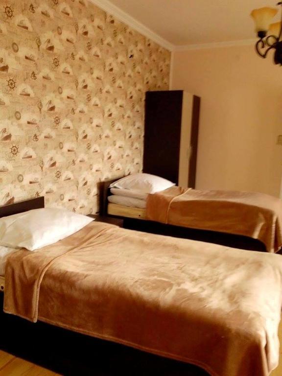 Red Stone Guest House Kazbegi Rom bilde
